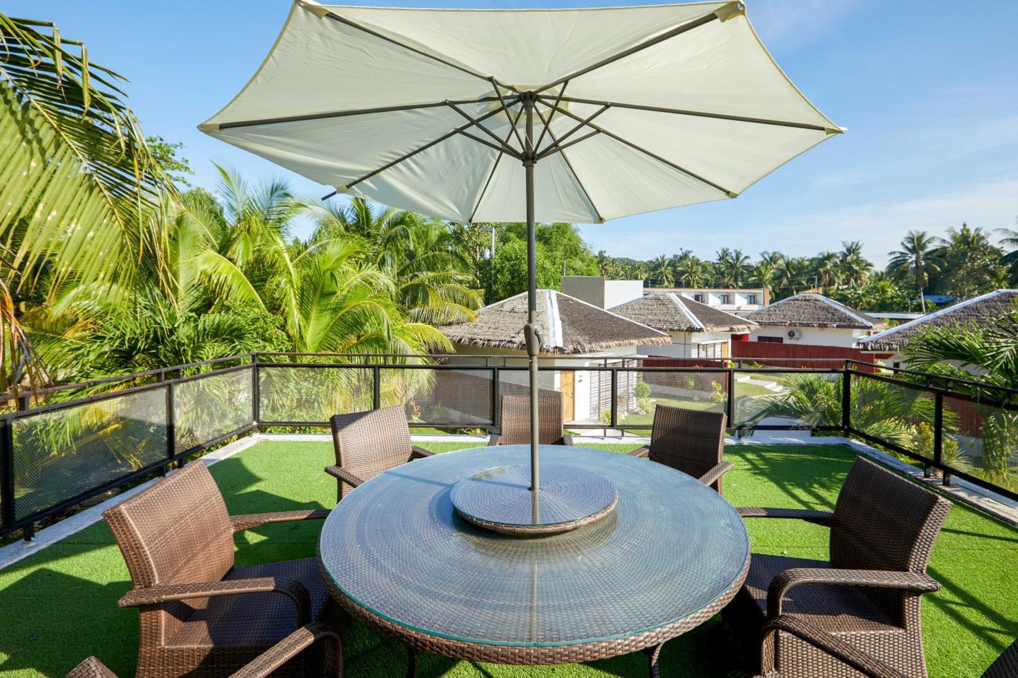 Secret Garden Resort & Villas Panglao Island Biking エクステリア 写真