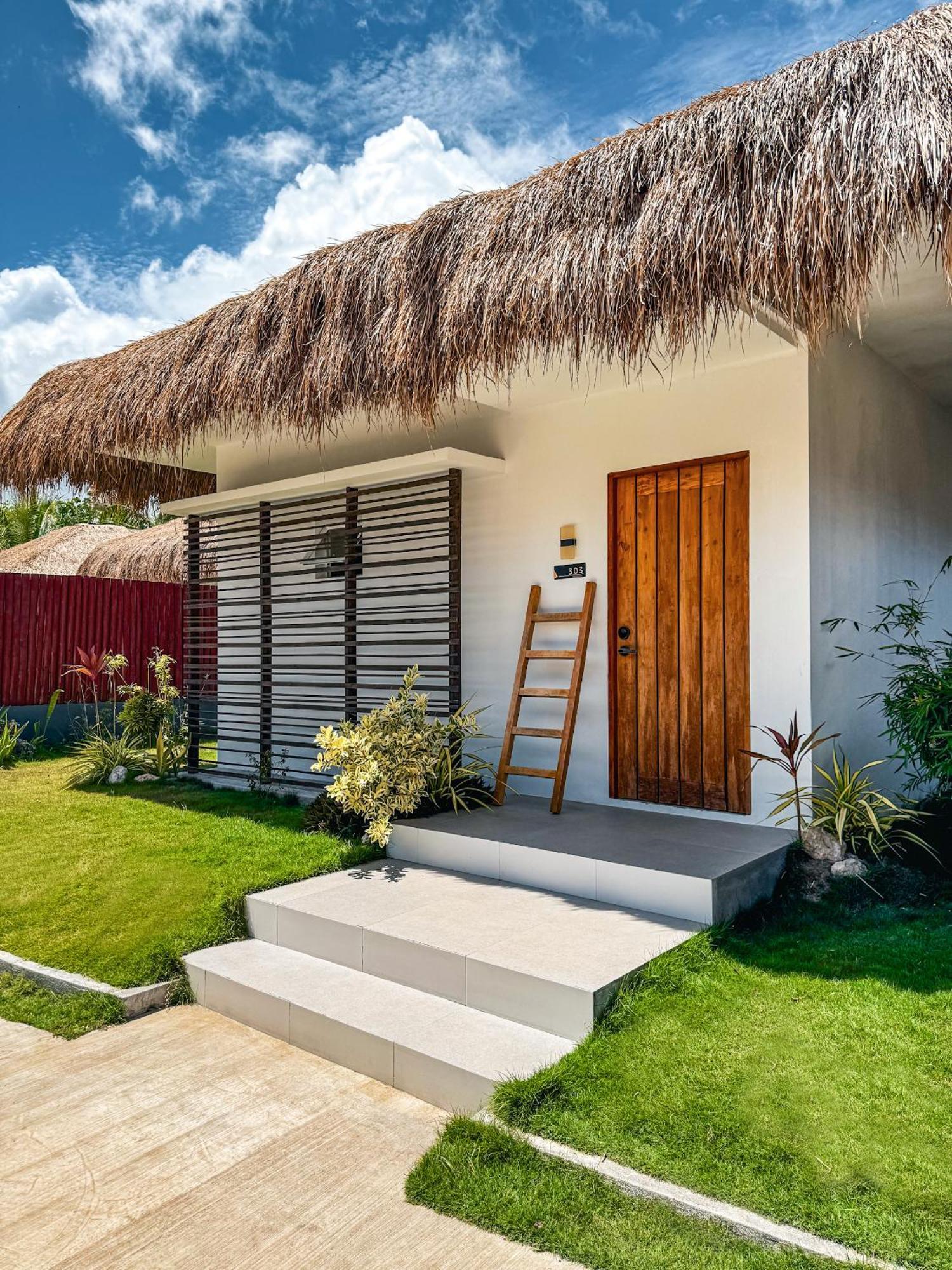 Secret Garden Resort & Villas Panglao Island Biking エクステリア 写真