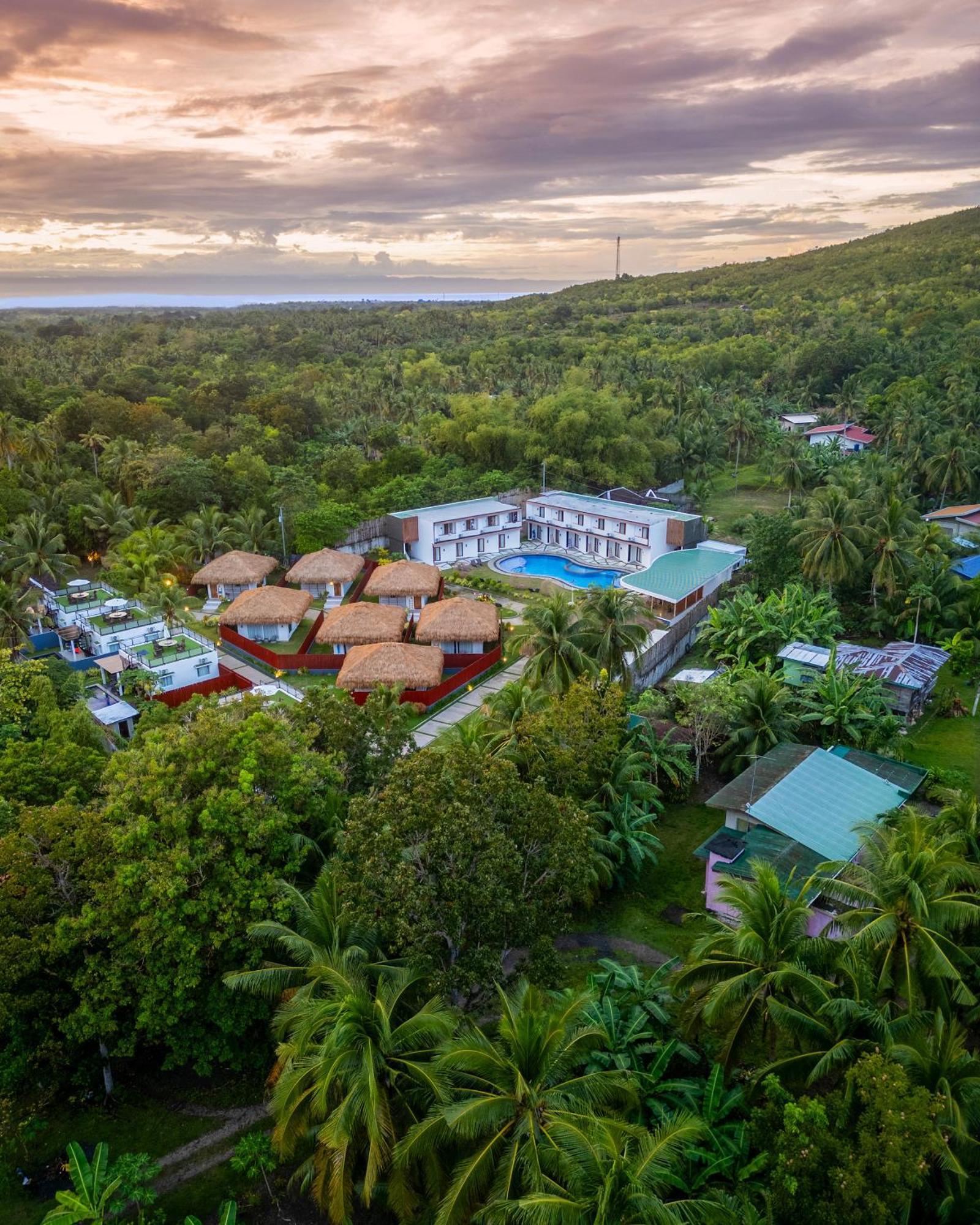 Secret Garden Resort & Villas Panglao Island Biking エクステリア 写真
